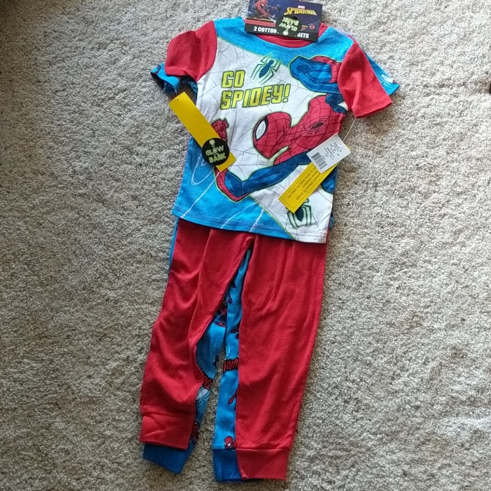 2 pair NWT Spiderman Pajamas